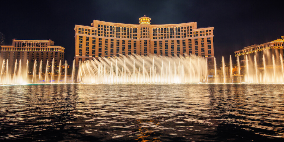 10- The Dancing Water Fountain at the Bellagio